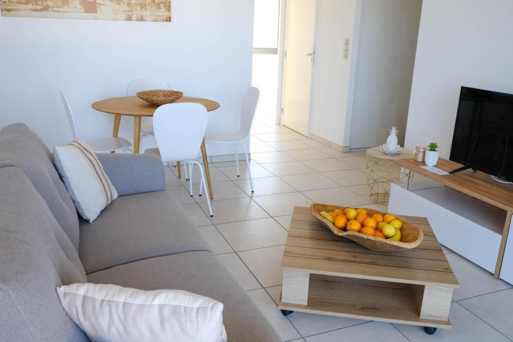 Enola - Sea View Terrace Parking - By Tgb Apartamento Pietrosella Exterior foto